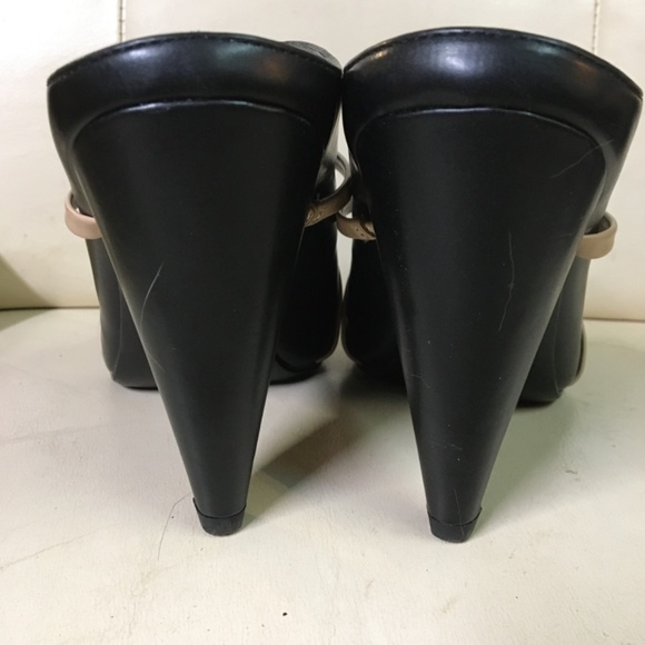 Chinese Laundry EUC black and tan strap 4 inch heel mules size 8 - Picture 9 of 12